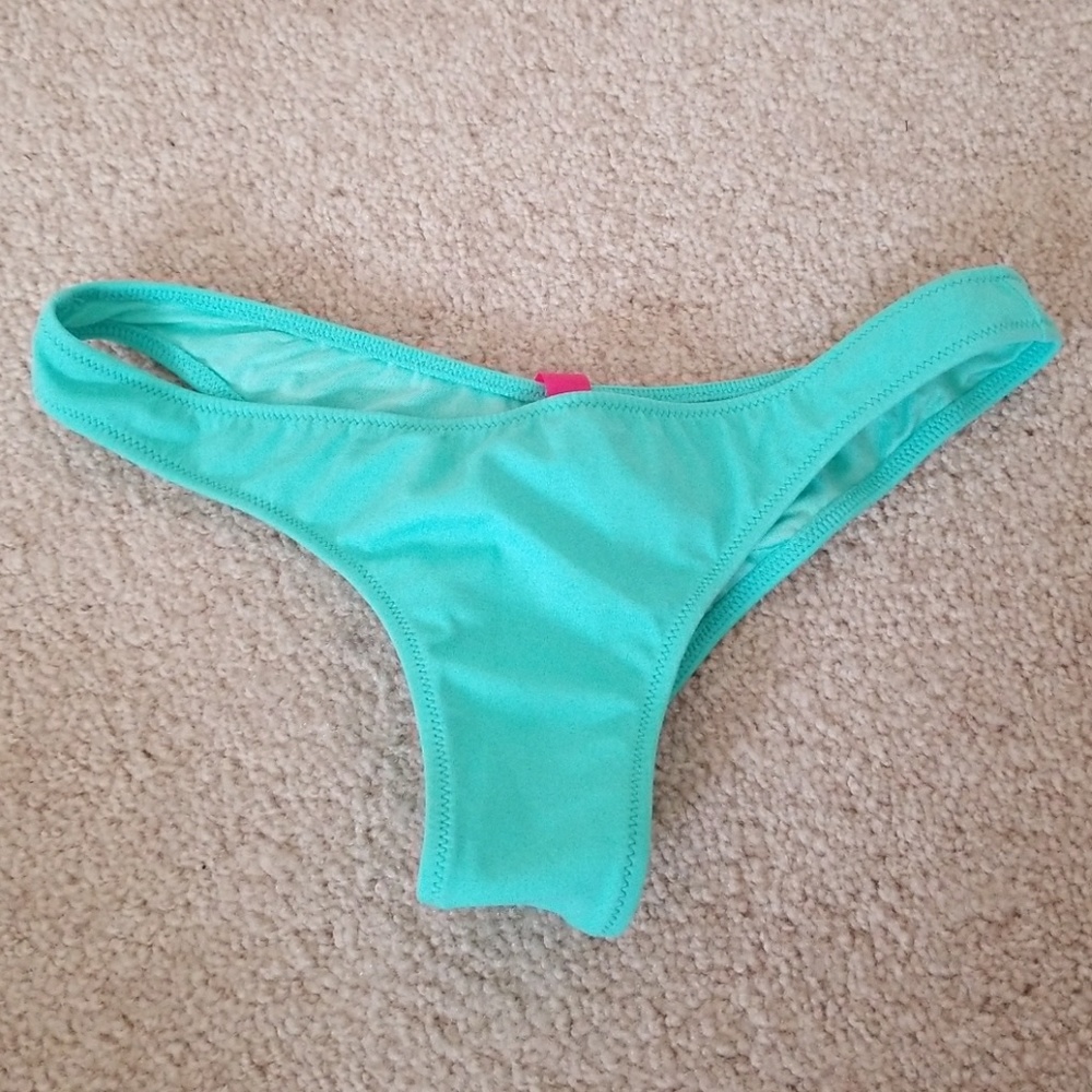 Size XS Itsy Victoria's Secret Bikini Bottom